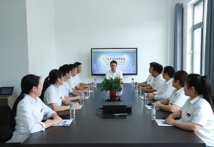 Service & Support